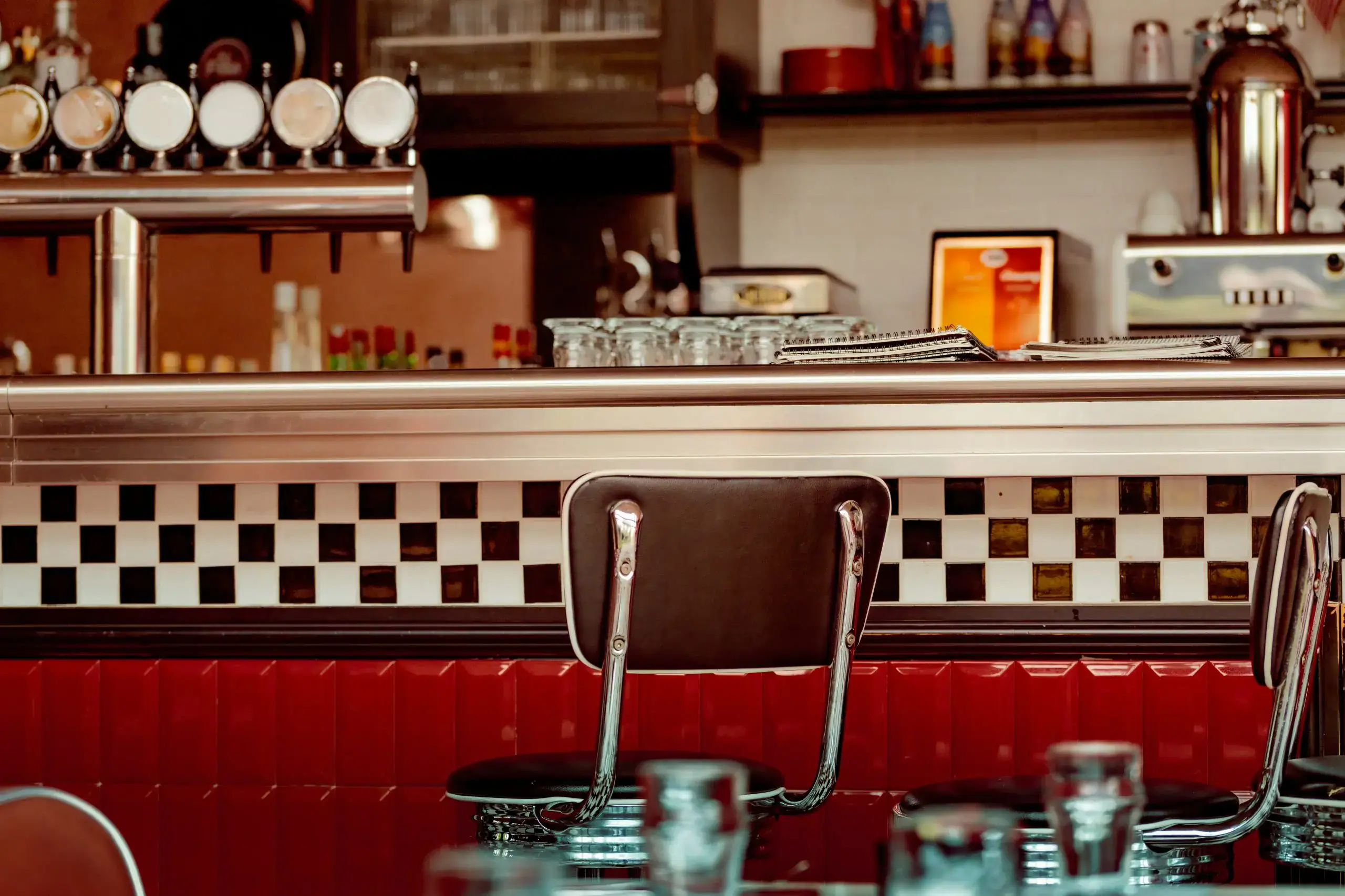 Retro Cafe